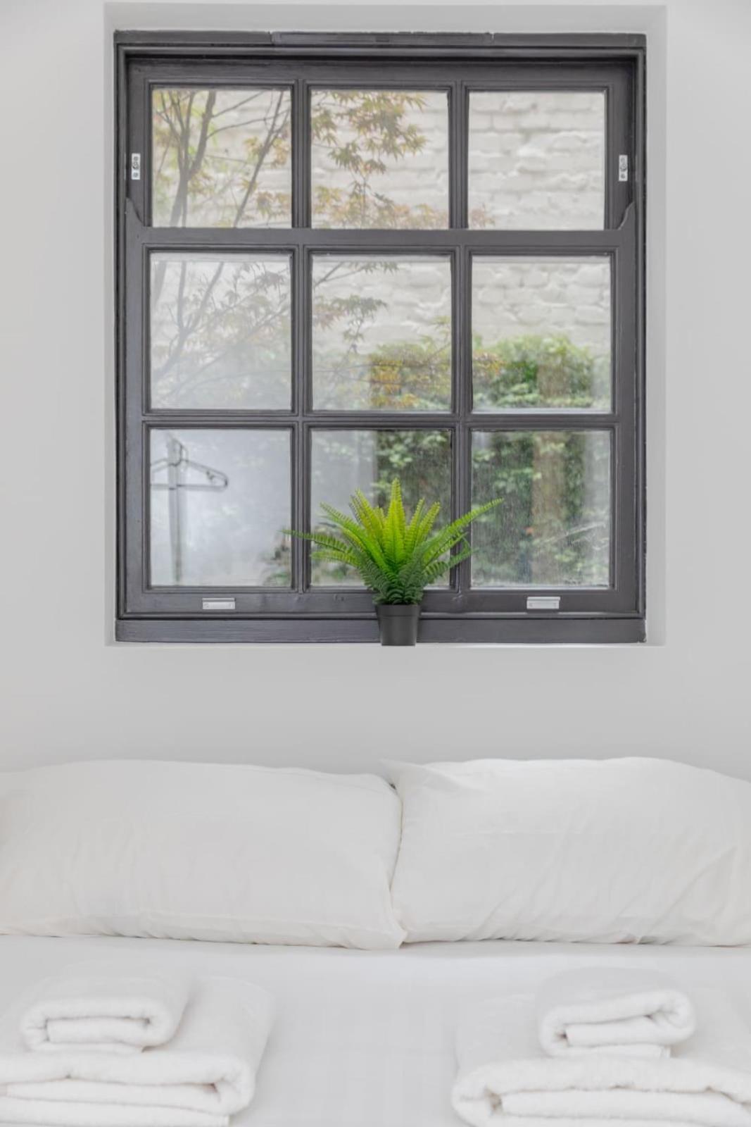 Sleek & Stylish 2bd Flat - Warren Street * Londres