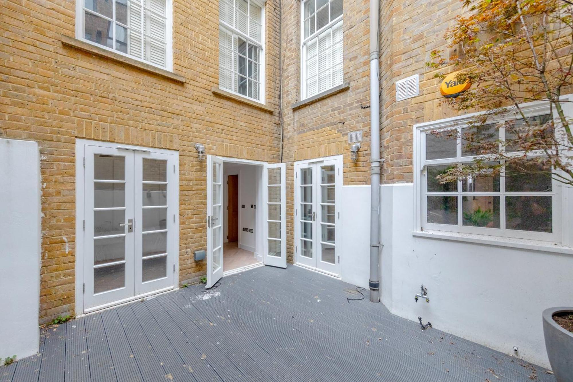 Sleek & Stylish 2bd Flat - Warren Street Apartamento Londres