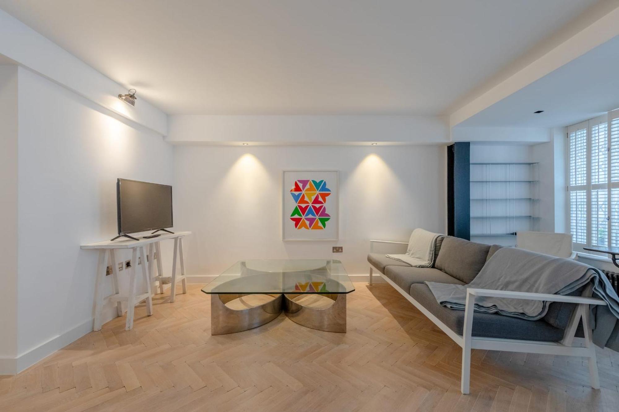 Sleek & Stylish 2bd Flat - Warren Street * Londres